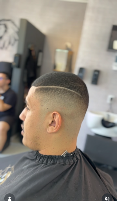 Degradê navalhado feito na barbearia Dany du Corte
